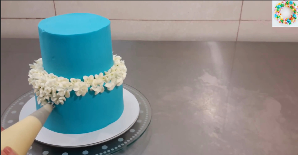 蛋糕裱花视频教程花朵